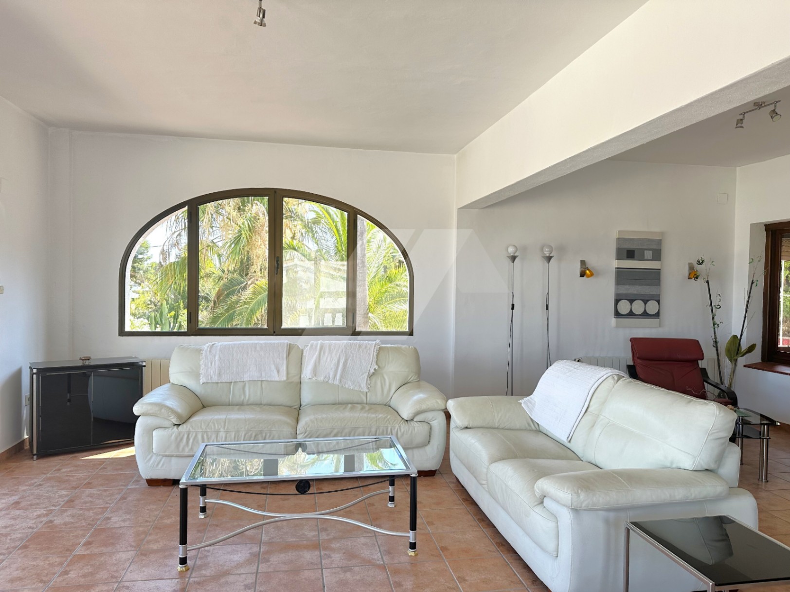 Villa en venta en Moraira con vistas espectaculares al mar.