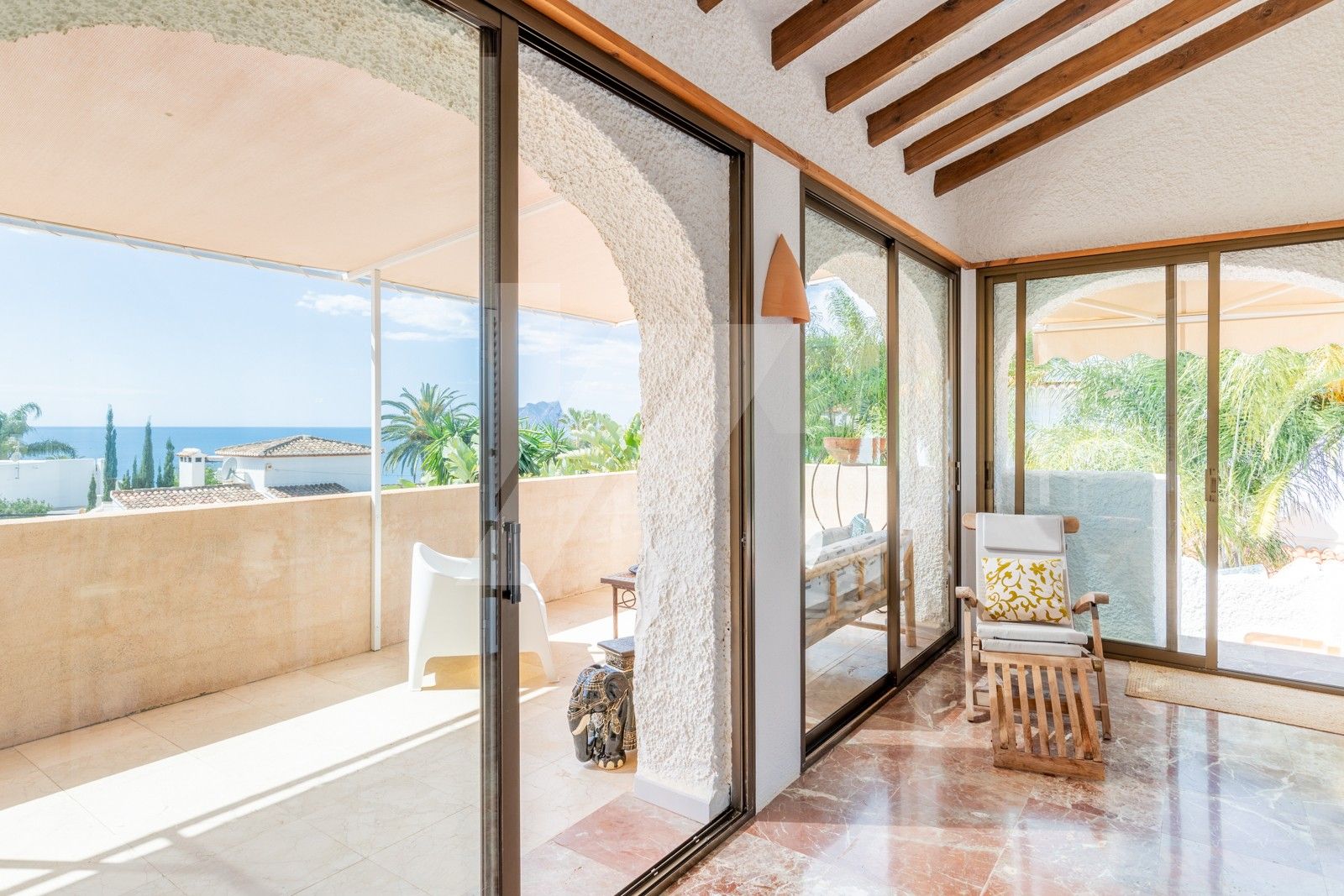 Villa de lujo en venta en Moraira, Pla del Mar, con vistas al mar.