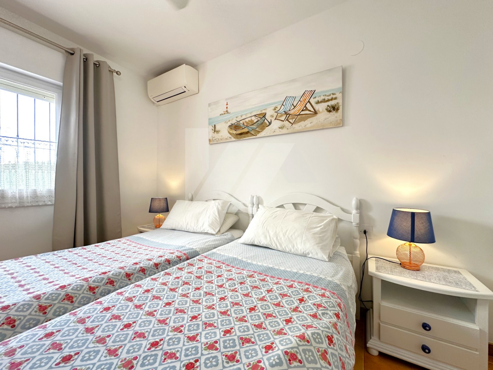 Bungalow con vistas al mar en venta en Moraira, Costa Blanca.