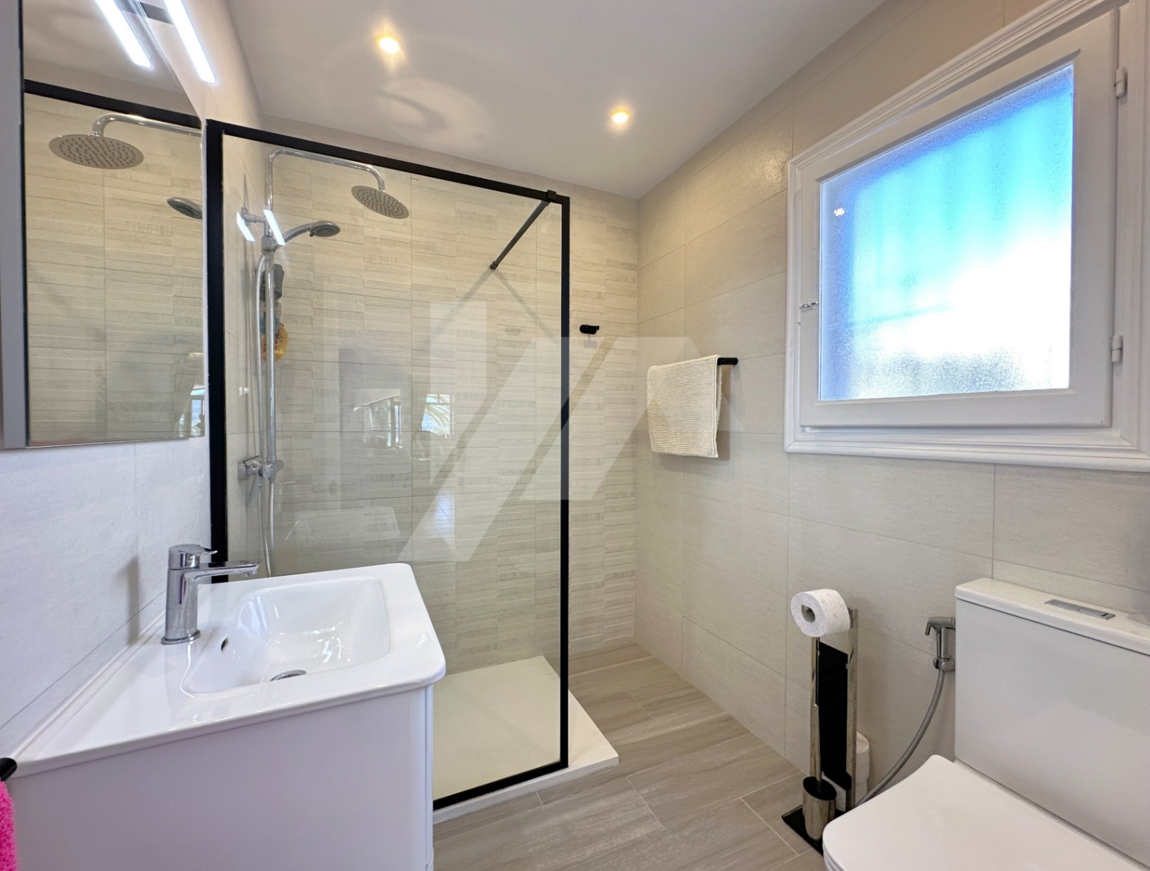 Bungalow con vistas al mar en venta en Moraira, Costa Blanca.