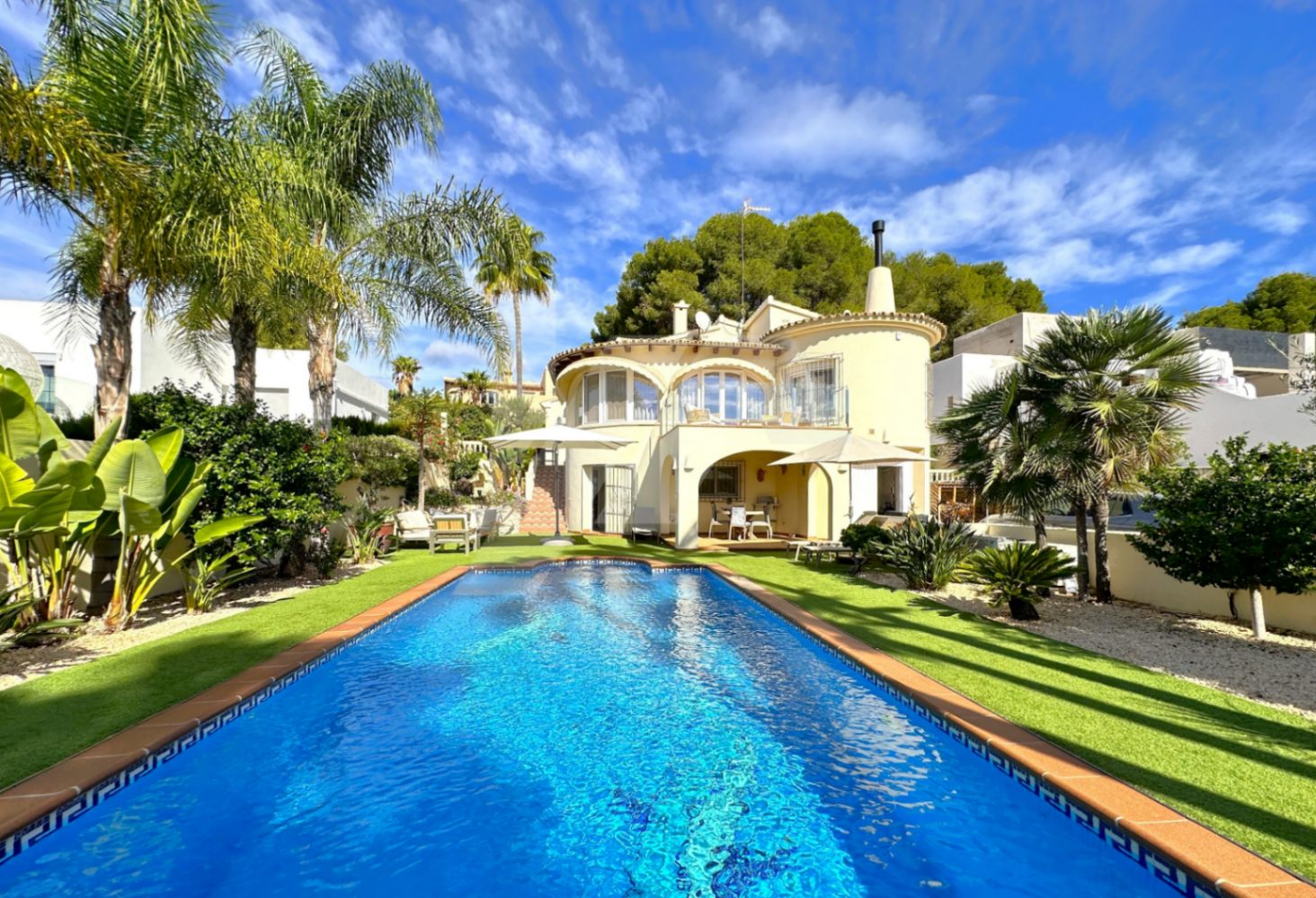 Villa en exclusiva en venta en Moraira, costa blanca. 
