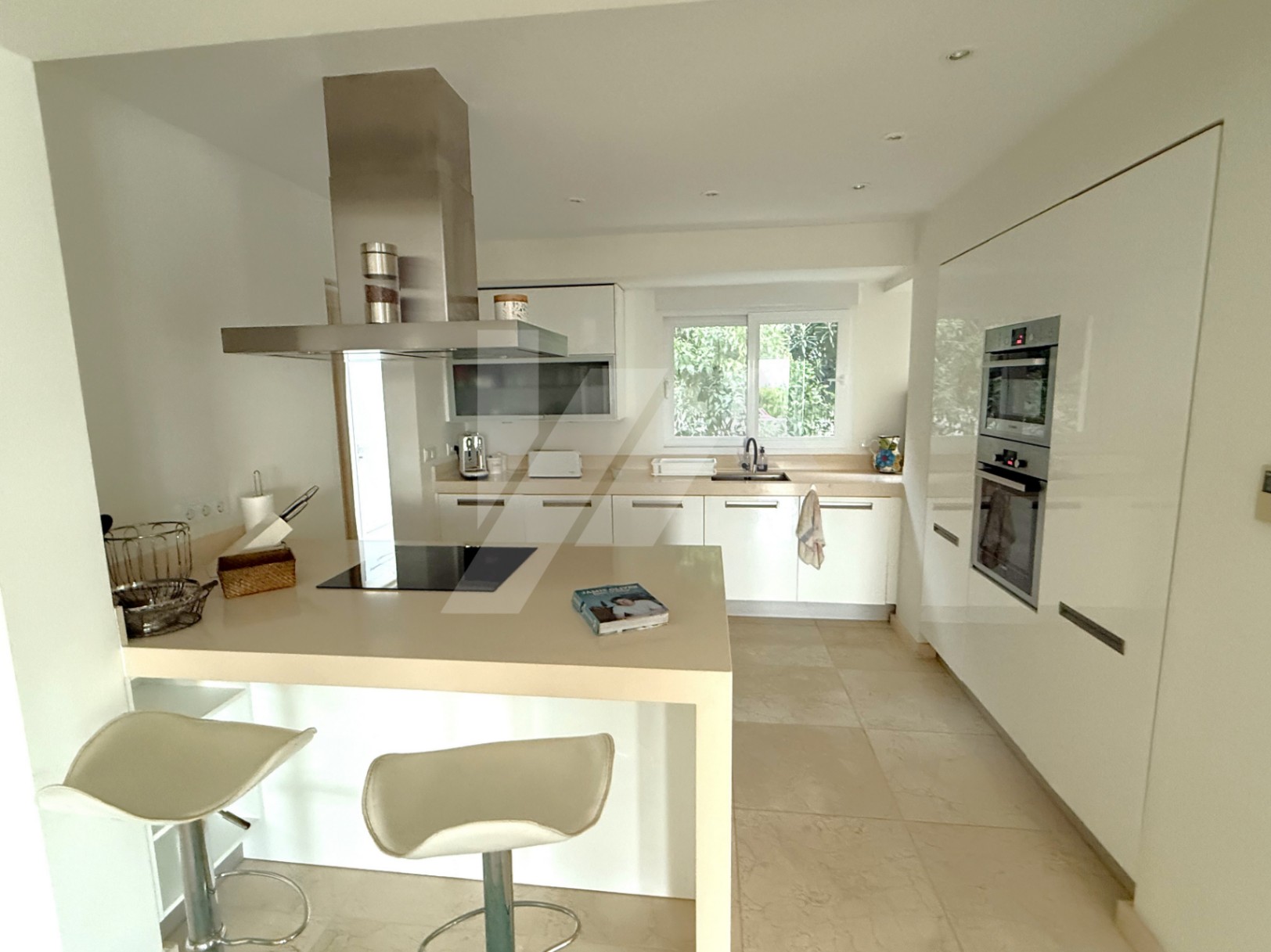 villa de Lujo en venta en Moraira, costa blanca.