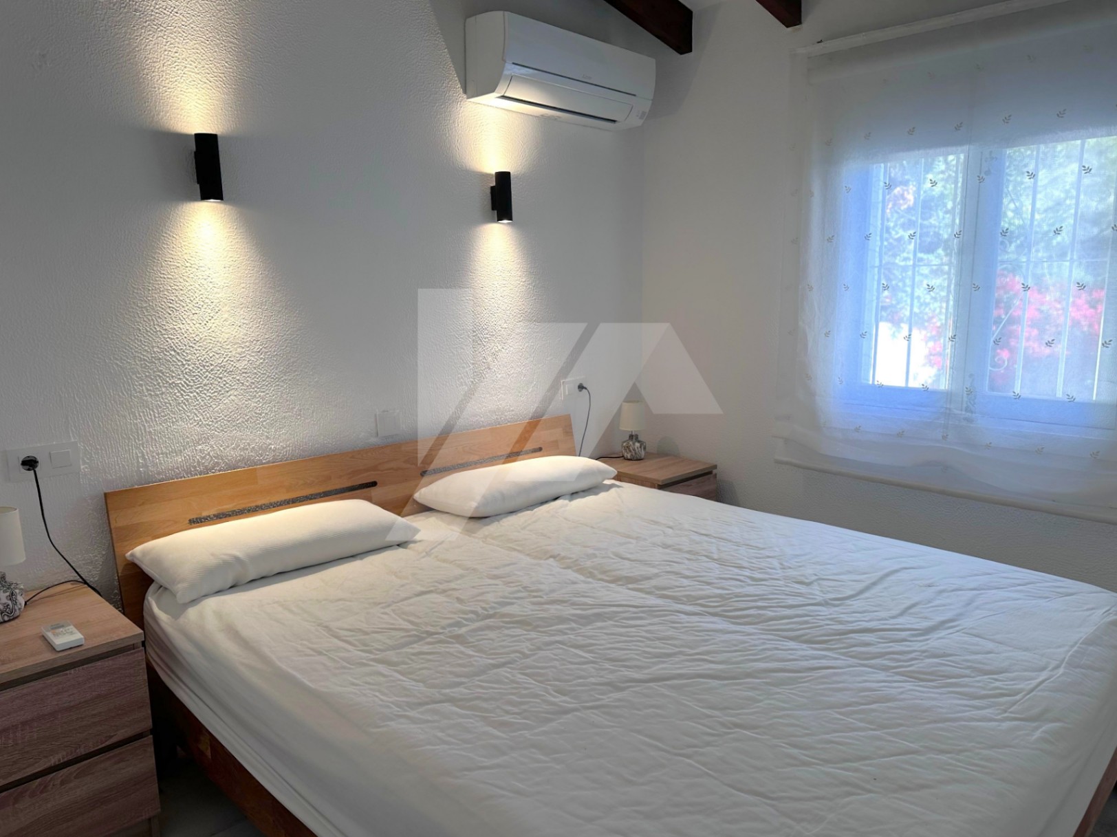 Villa con vistas al mar en venta en Moraira, costa blanca.