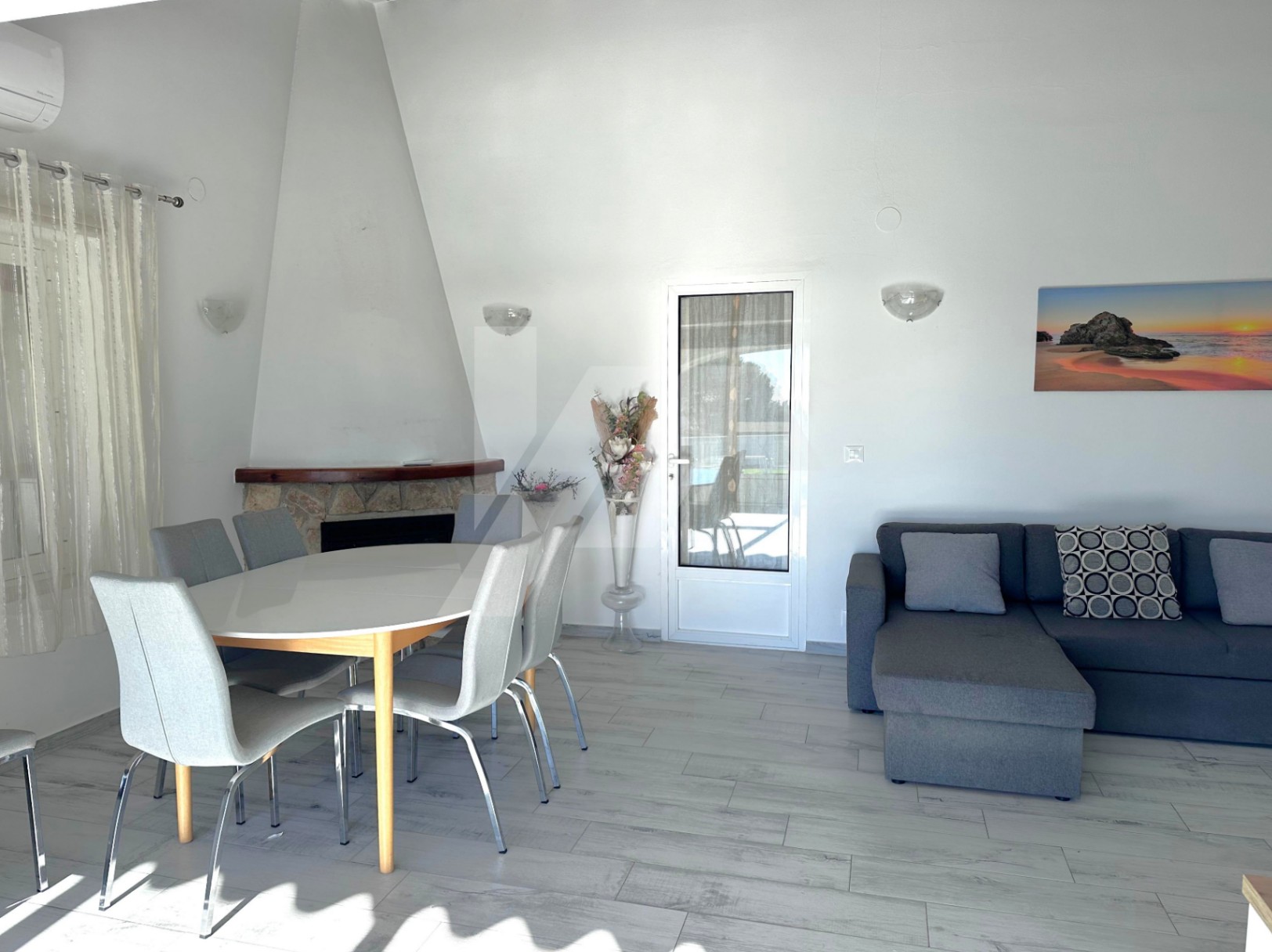 Villa con vistas al mar en venta en Moraira, costa blanca.