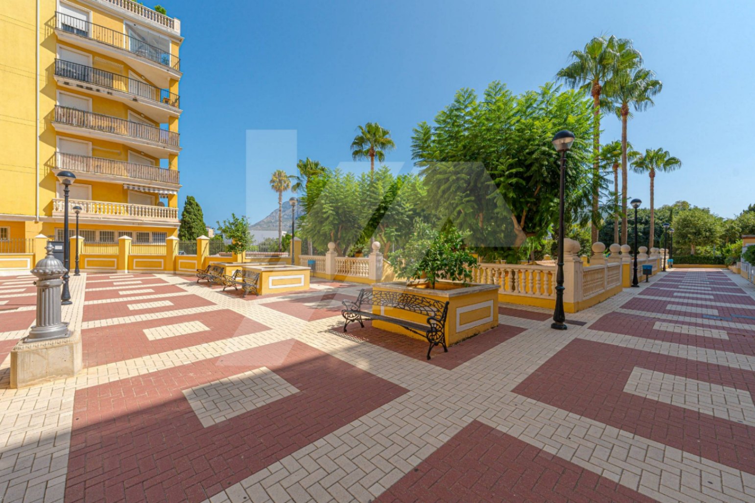 Ático con piscina en venta en Denia, Costa Blanca.