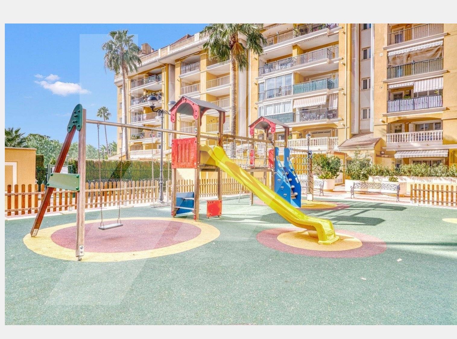Ático con piscina en venta en Denia, Costa Blanca.