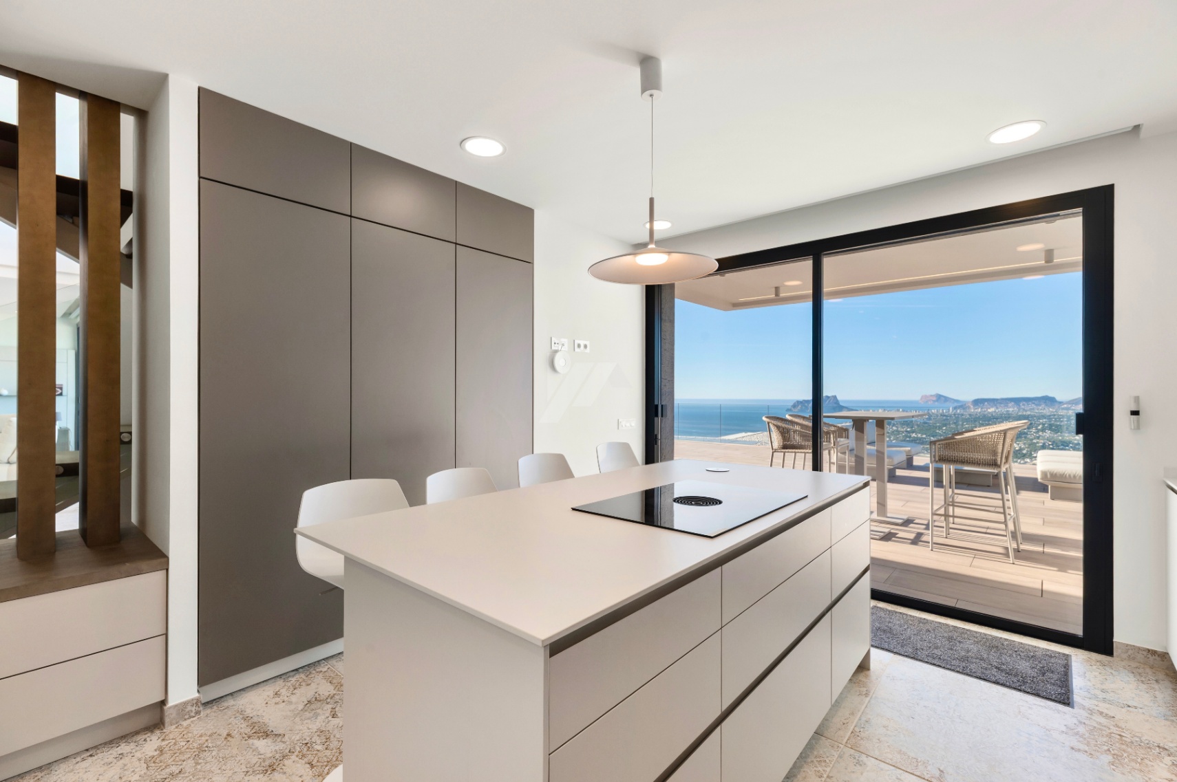 Villa de Lujo Exclusiva con vistas al mar en venta en Benitachell, Costa Blanca.