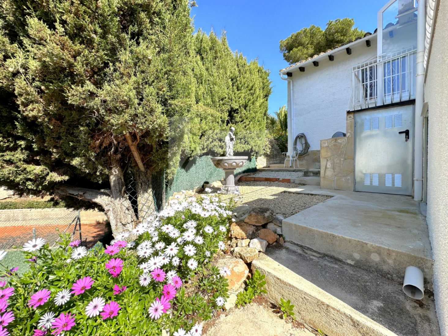 Bungalow en venta en Moraira, Costa Blanca.