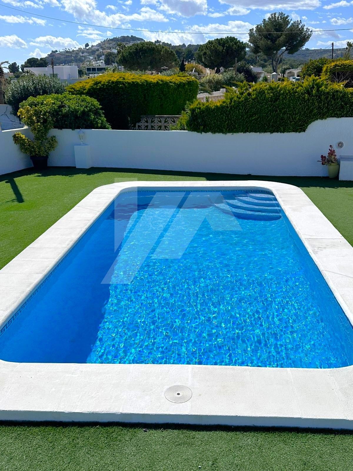 Villa con vistas al mar en venta en Moraira, costa blanca.