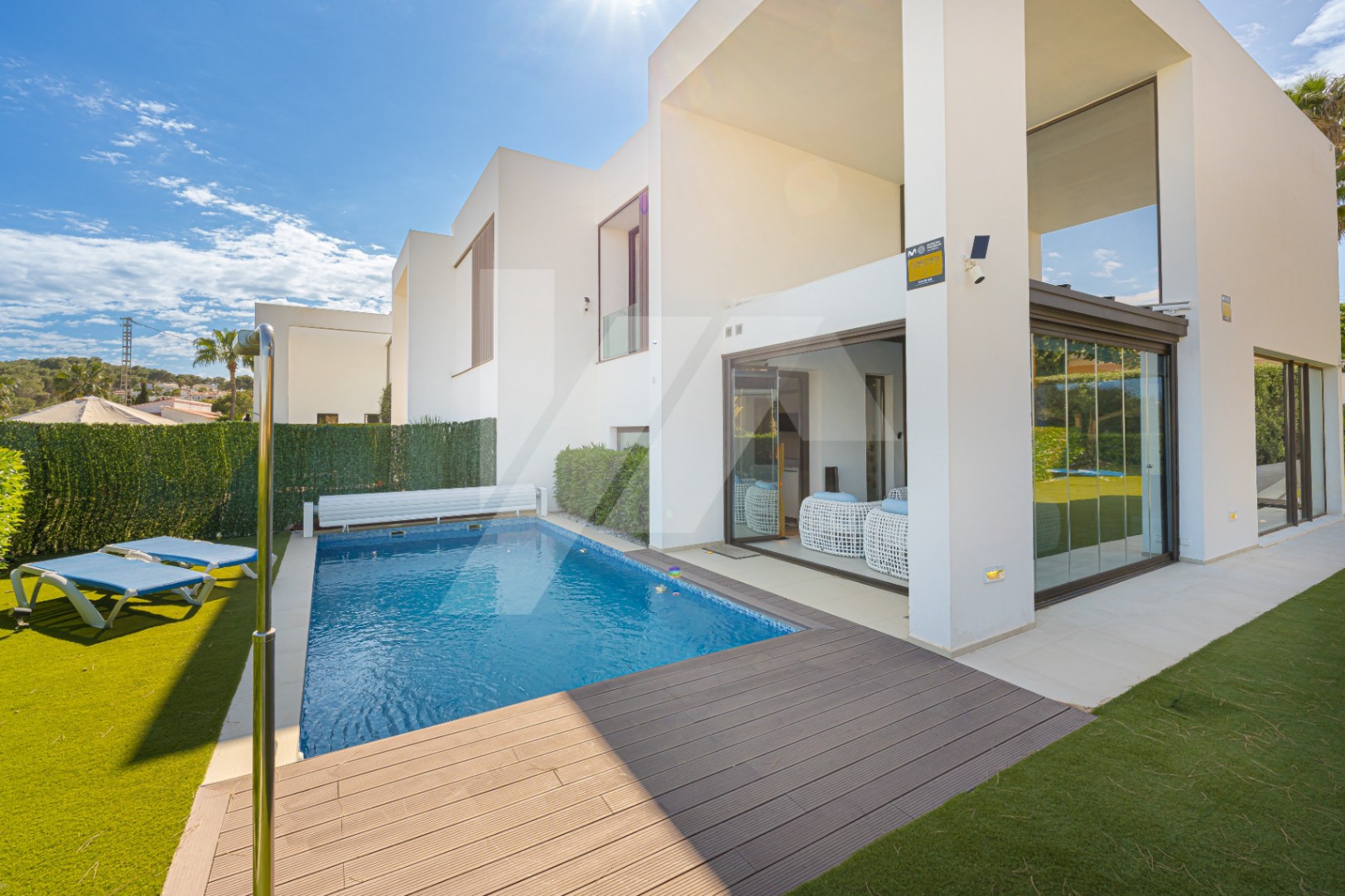 Villa moderna en venta en Moraira con vistas al mar, Costa Blanca.