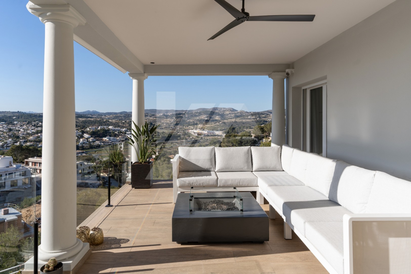 Villa de Lujo en venta en Moraira, Costa Blanca.