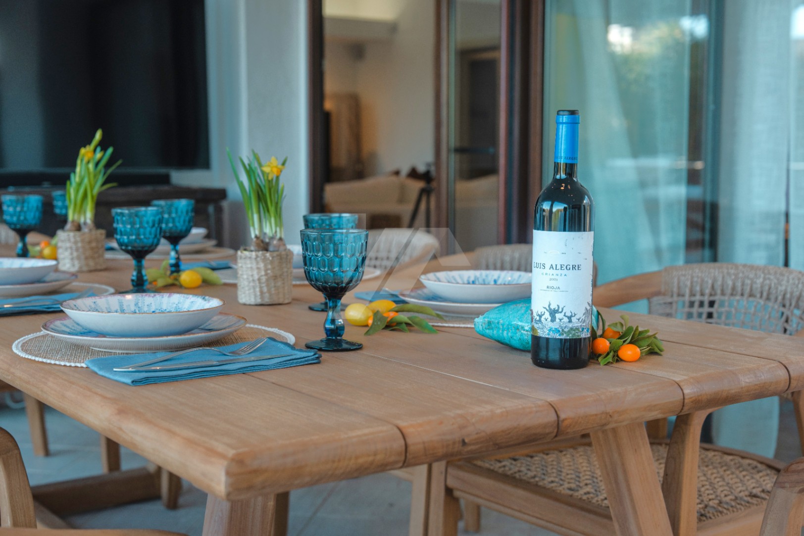 Villa de estilo Ibicenco en venta en Moraira, Costa Blanca.