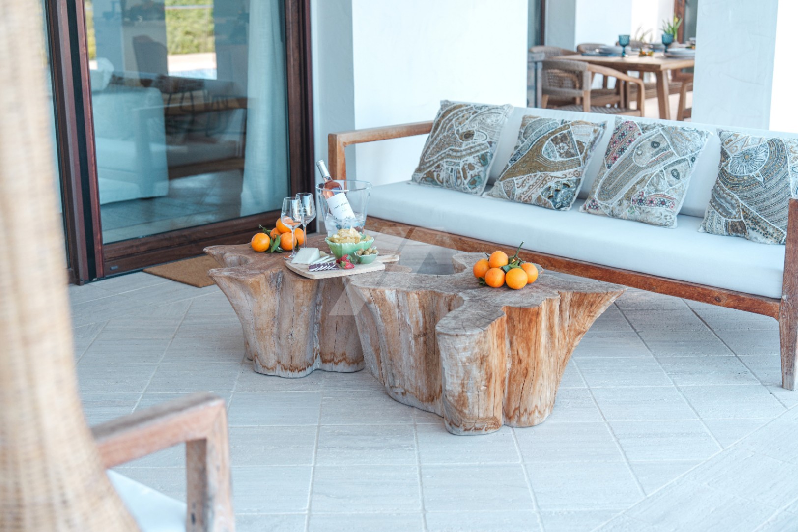 Villa de estilo Ibicenco en venta en Moraira, Costa Blanca.