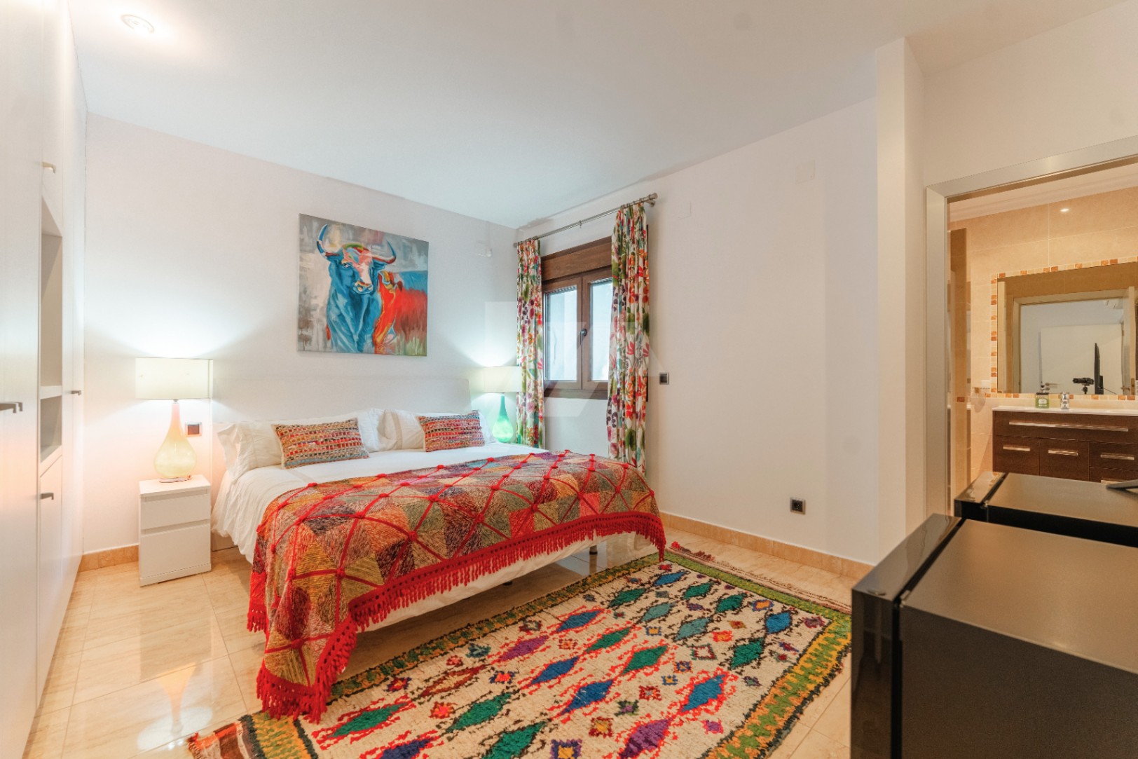 Villa de estilo Ibicenco en venta en Moraira, Costa Blanca.