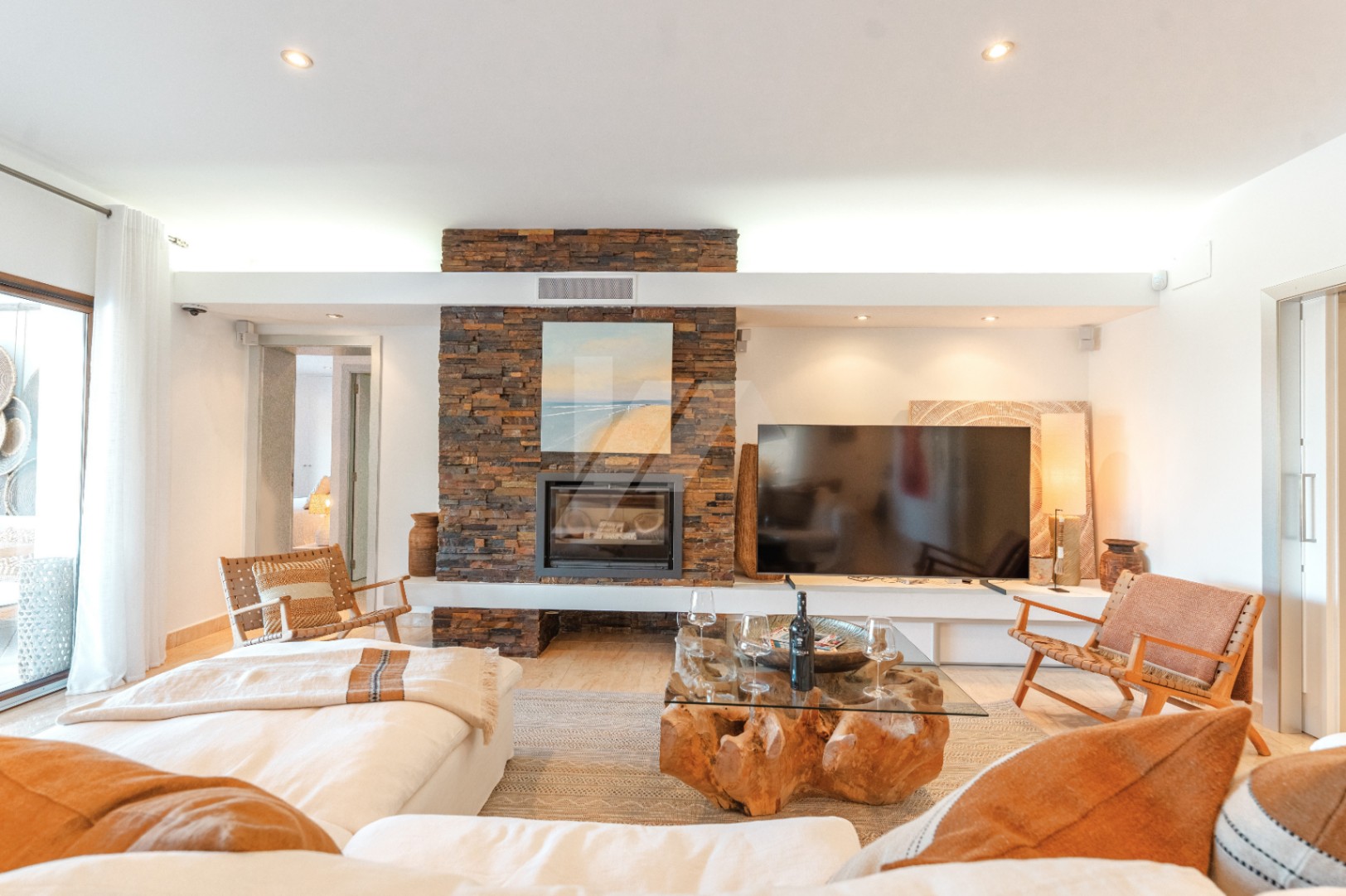 Villa de estilo Ibicenco en venta en Moraira, Costa Blanca.