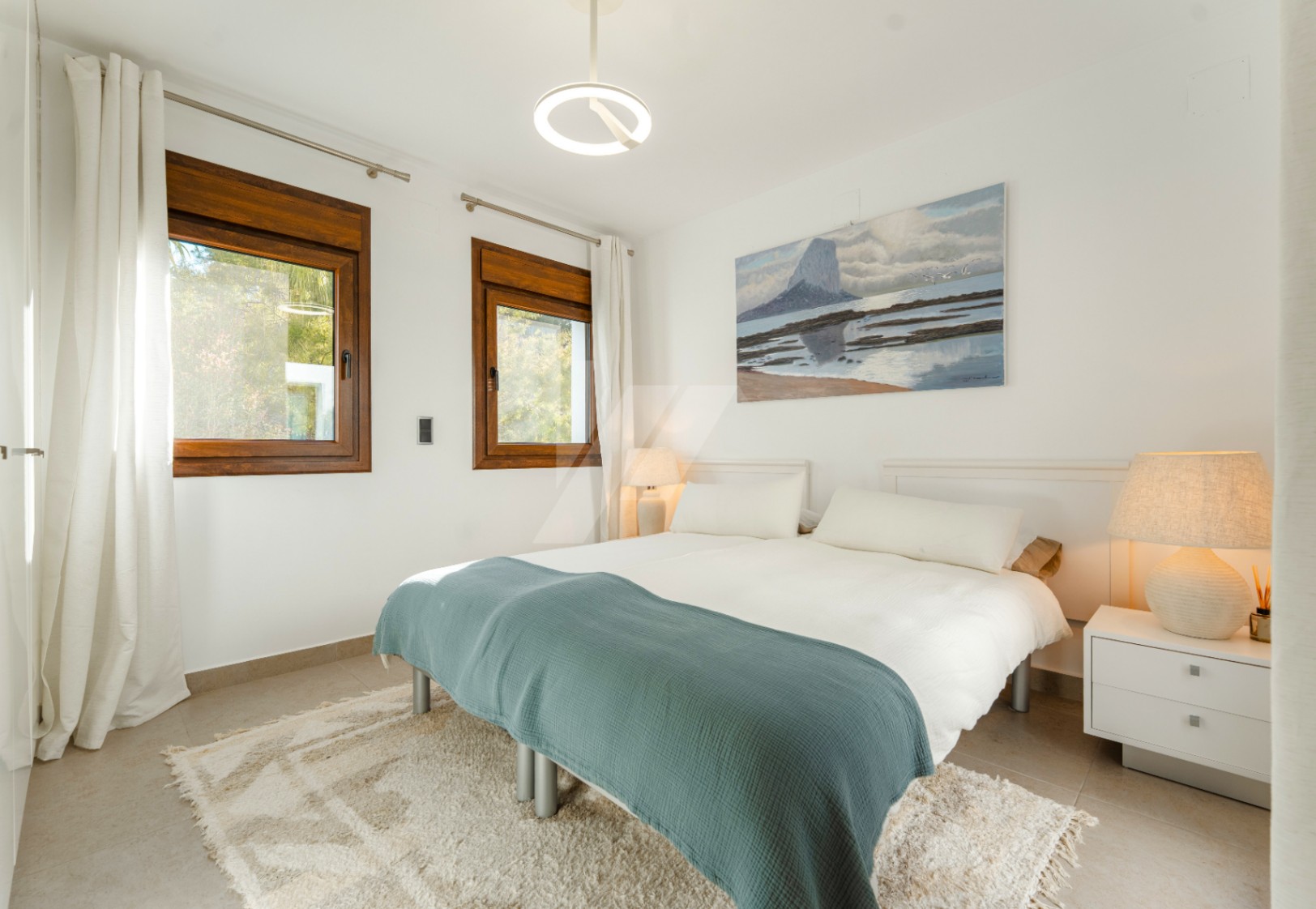 Villa de estilo Ibicenco en venta en Moraira, Costa Blanca.