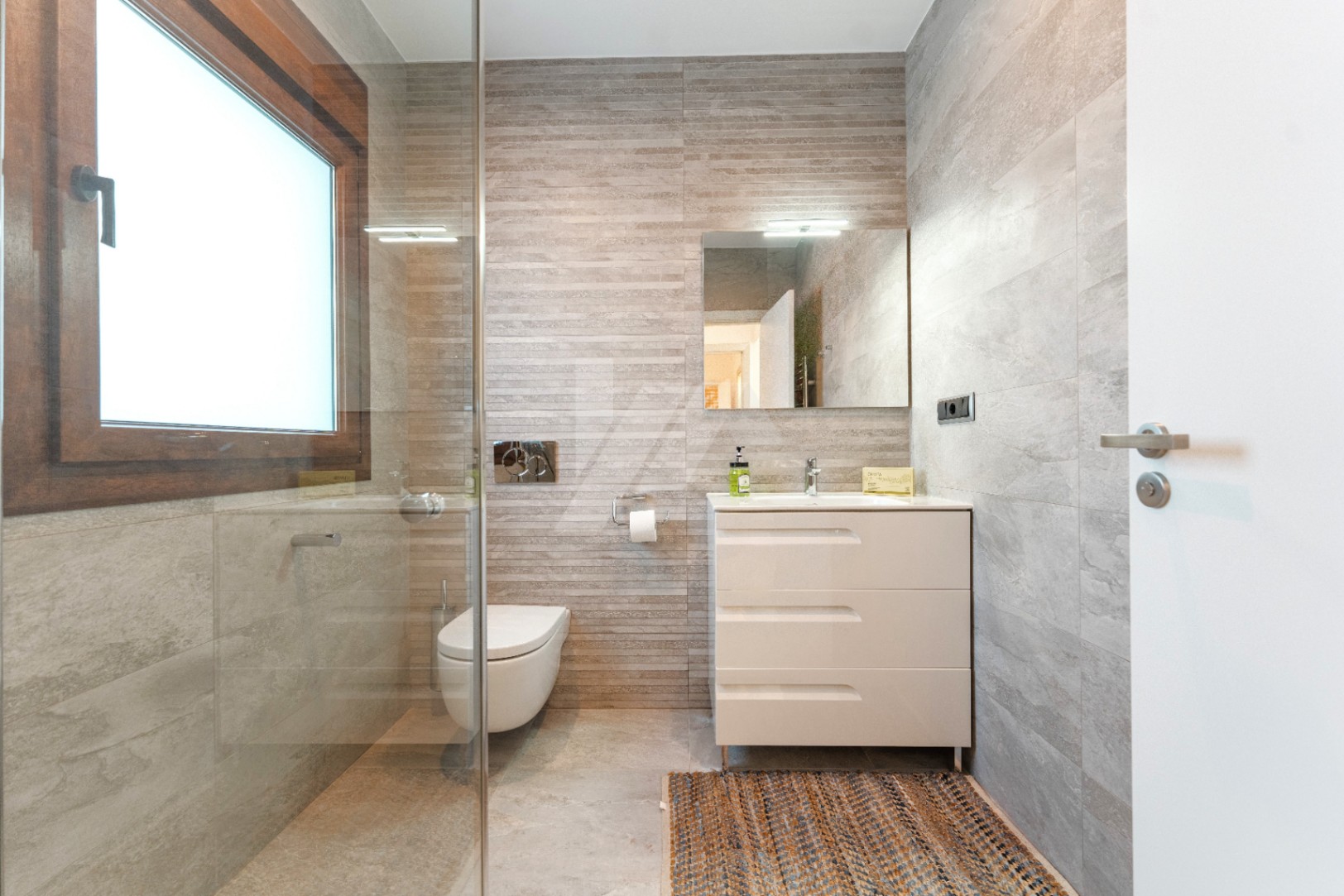 Villa de estilo Ibicenco en venta en Moraira, Costa Blanca.