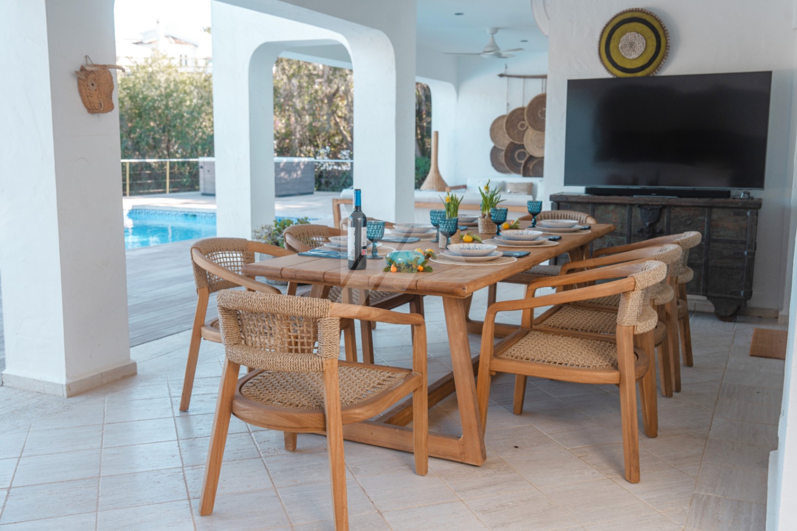 Villa de estilo Ibicenco en venta en Moraira, Costa Blanca.