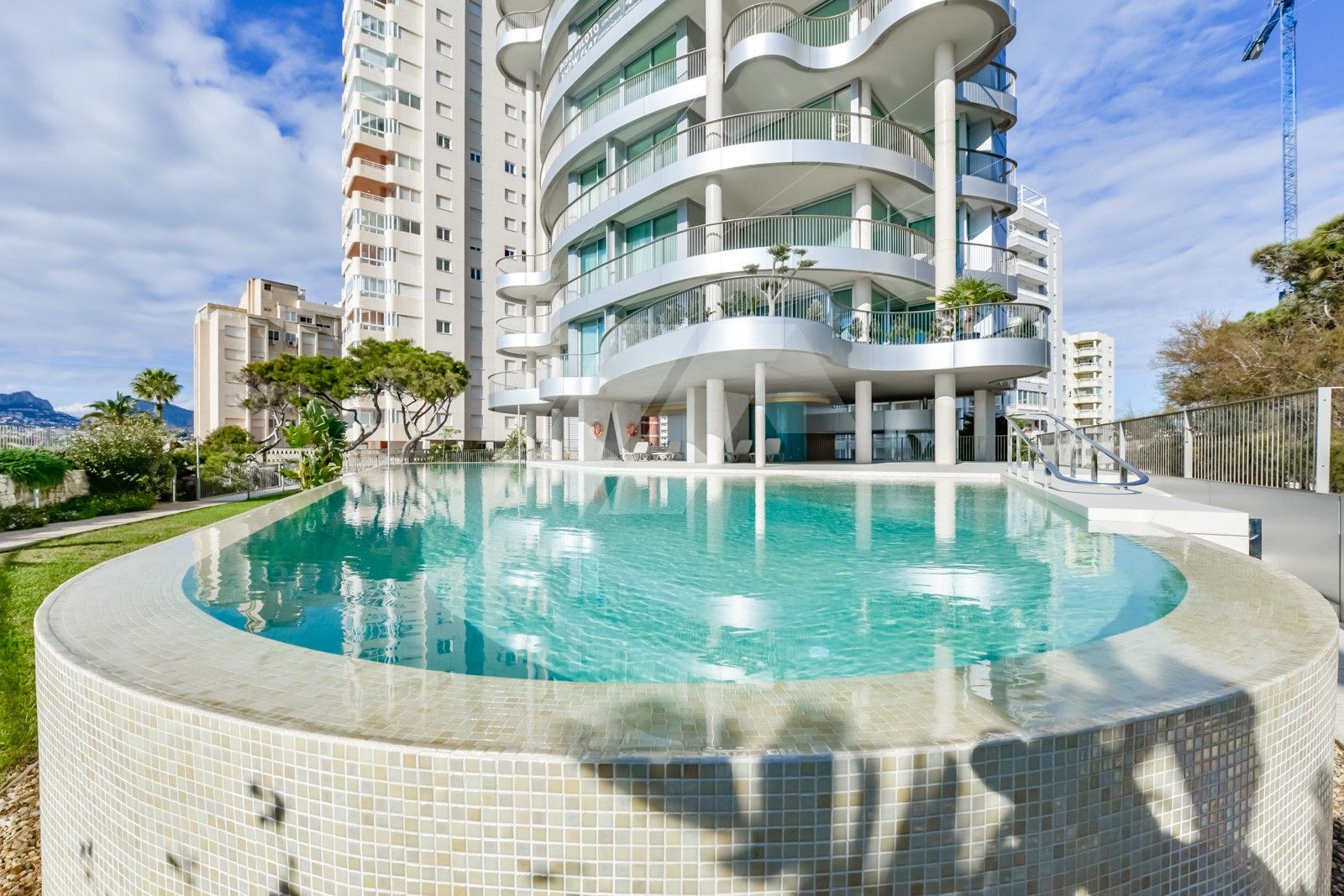 Exclusivo apartamento en venta primera línea de Calpe, Costa Blanca.