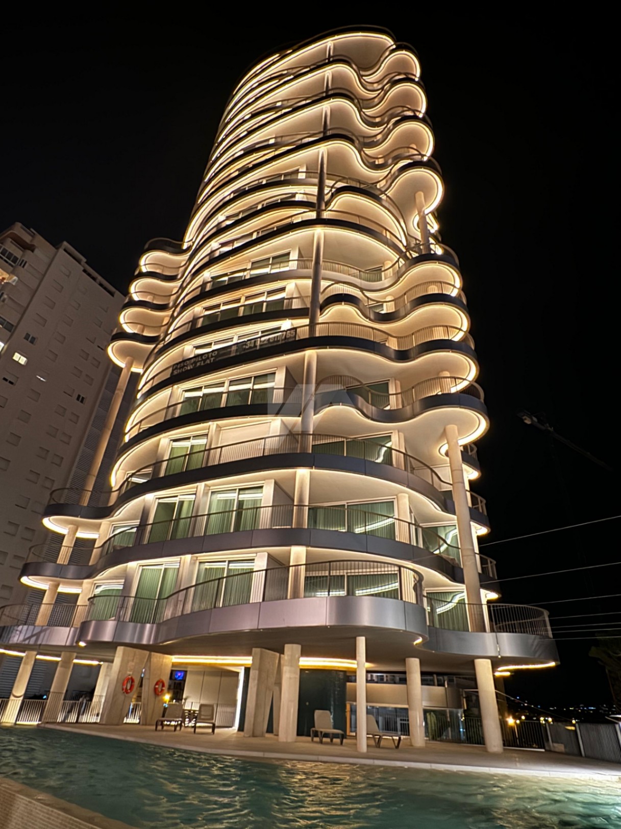 Exclusivo apartamento en venta primera línea de Calpe, Costa Blanca.