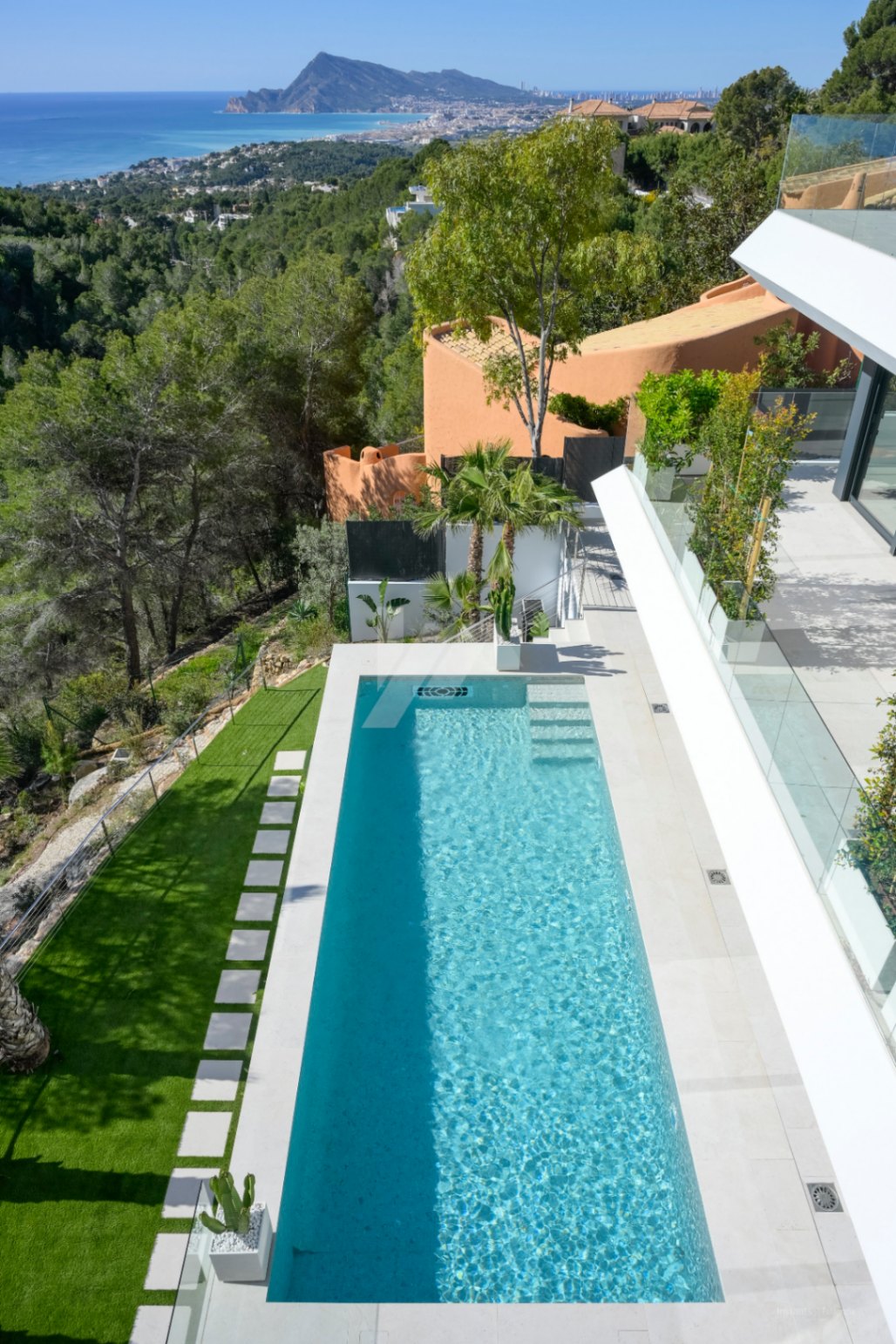 Exclusiva Villa de Lujo en Altea con Vistas al Mar, Costa Blanca.