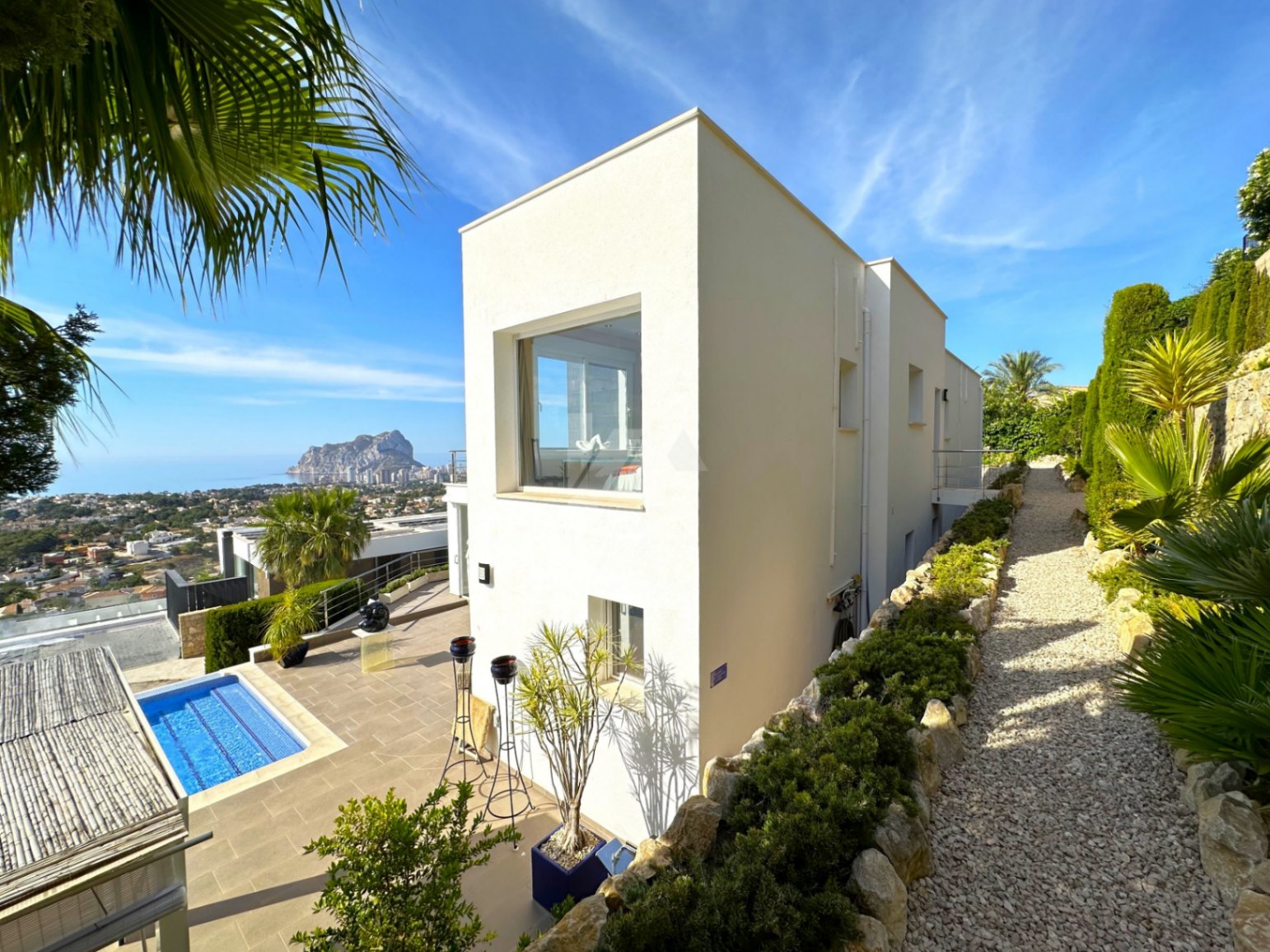Villa de lujo con vistas panorámicas en Calpe. Costa Blanca.