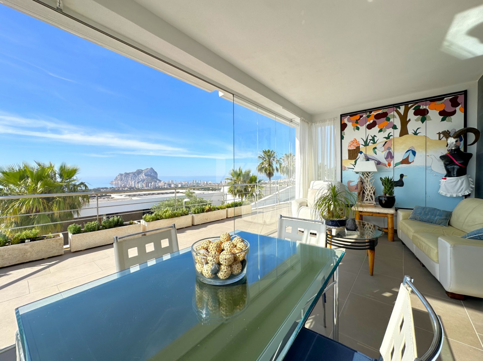 Villa de lujo con vistas panorámicas en Calpe. Costa Blanca.