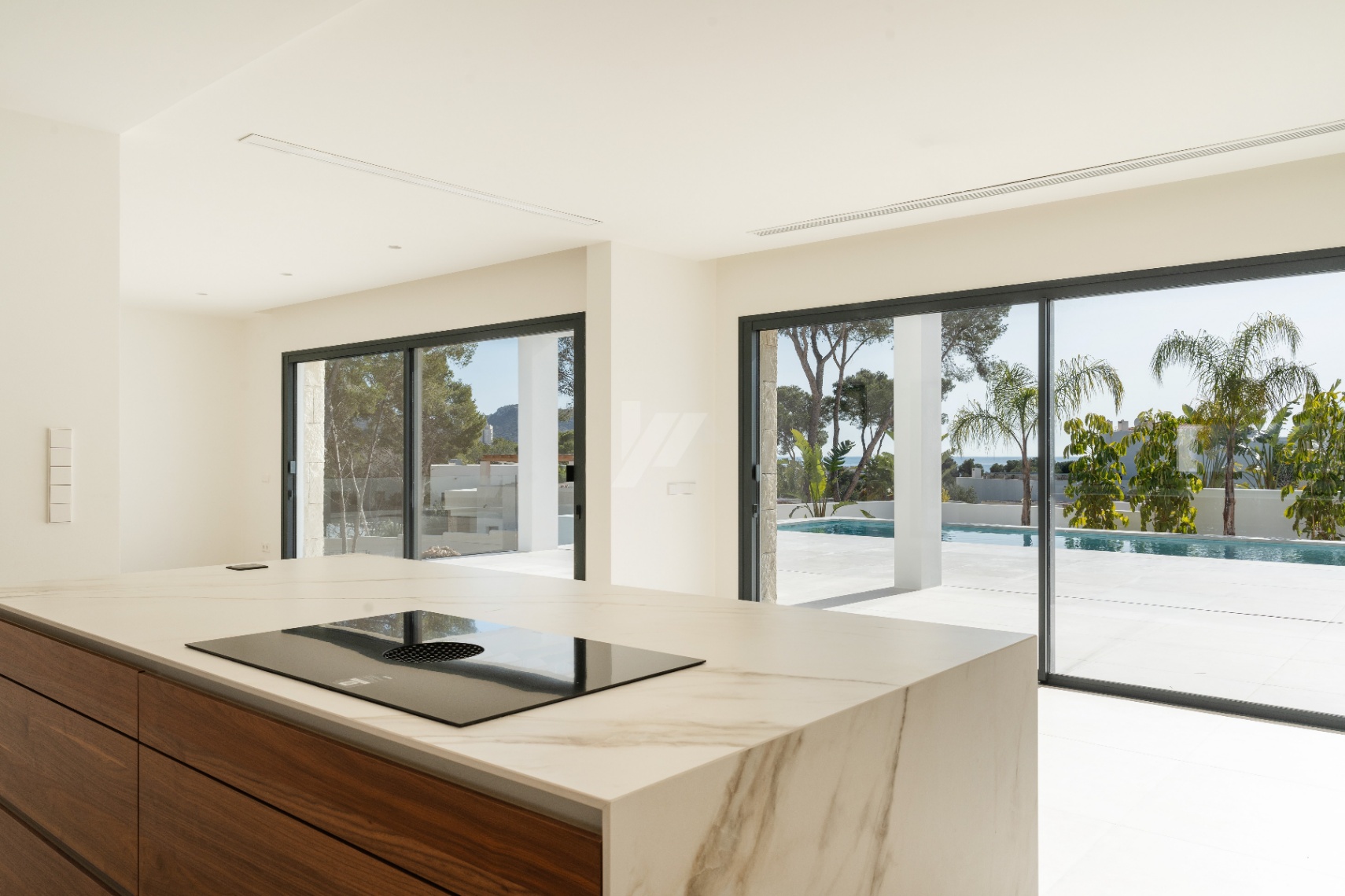 Villa de Lujo con vistas al Mar en venta en Moraira, Costa Blanca.