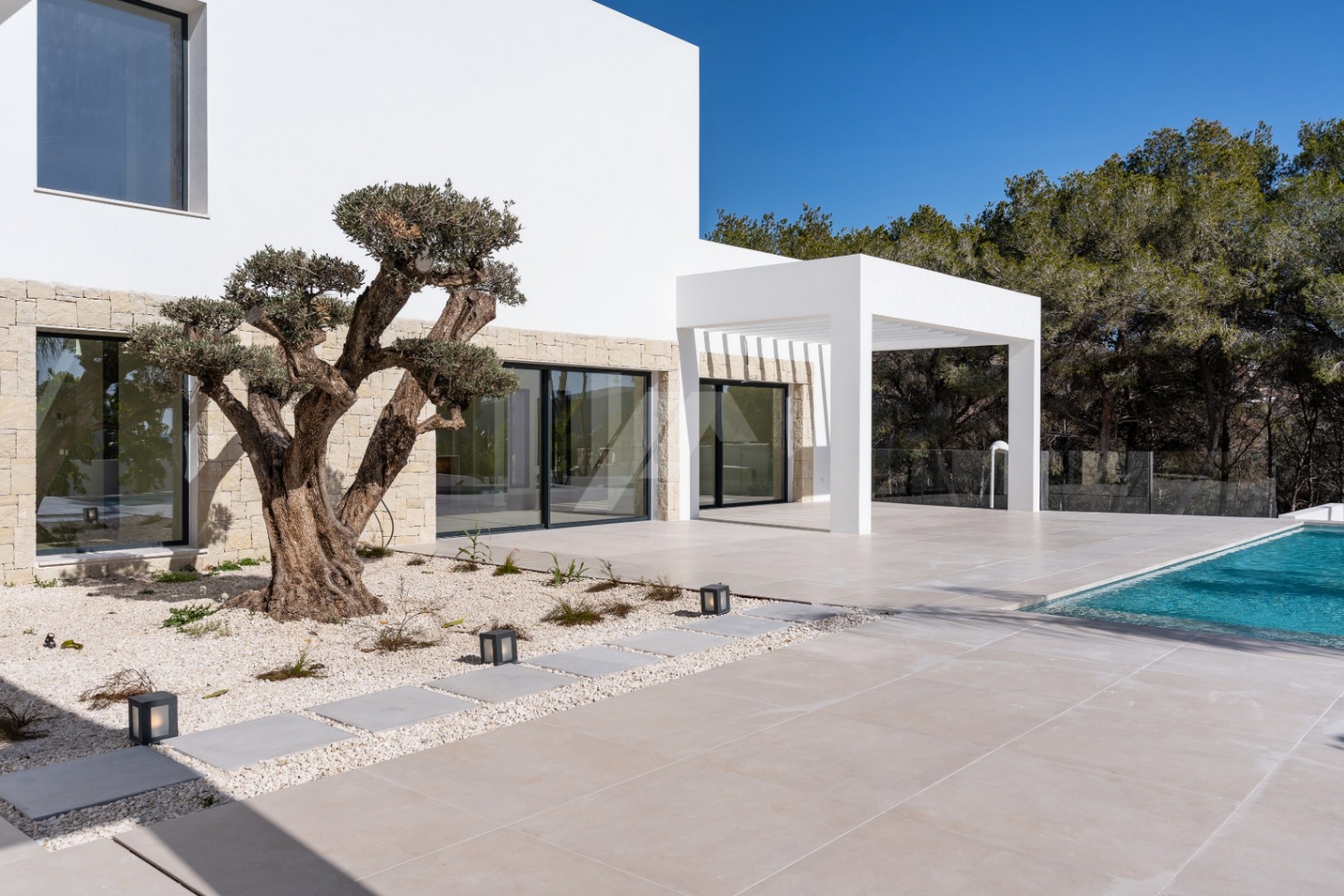 Villa de Lujo con vistas al Mar en venta en Moraira, Costa Blanca.