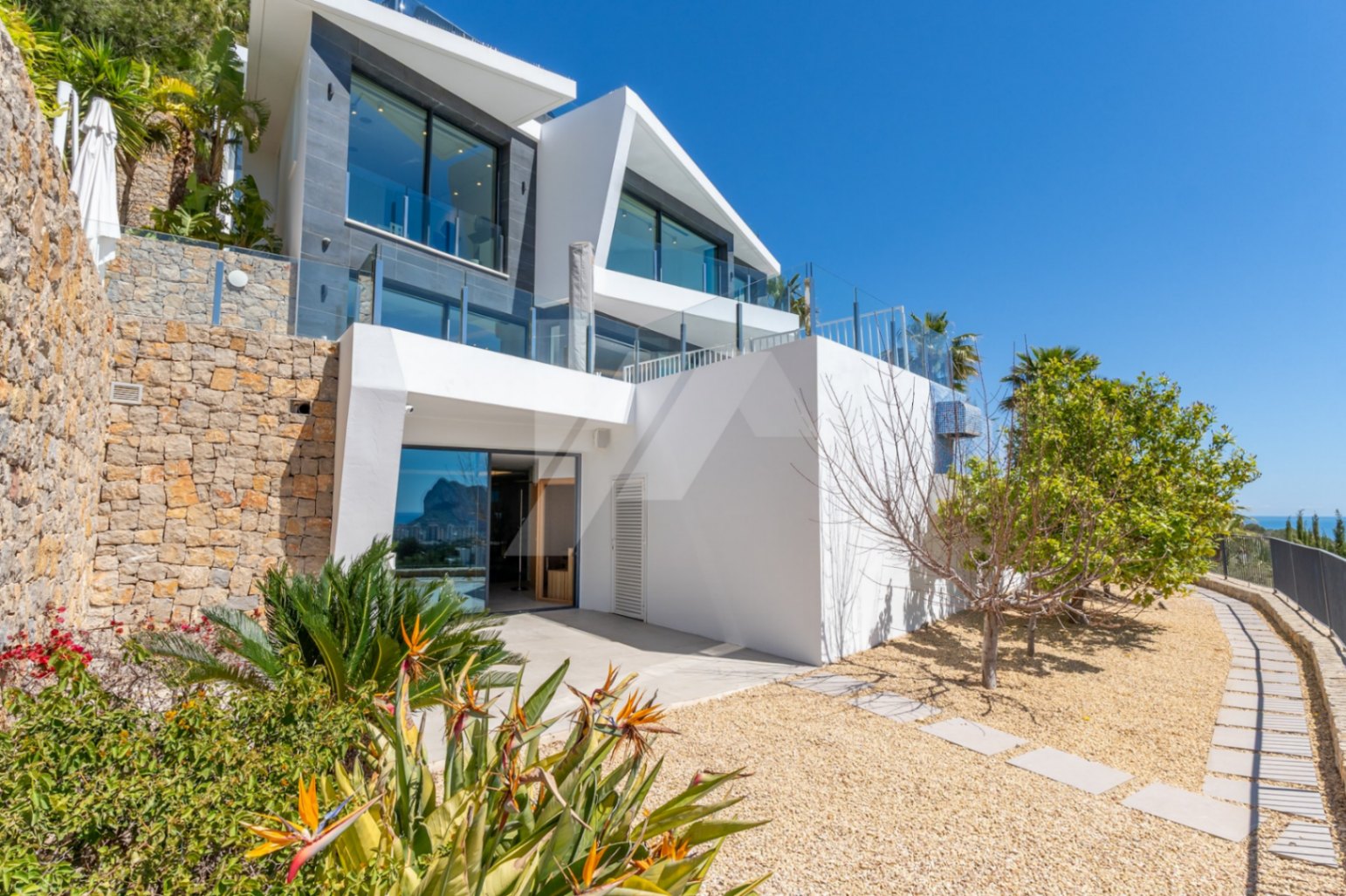 Villa de Lujo con vistas panorámicas al mar en venta en Benissa , Costa Blanca.