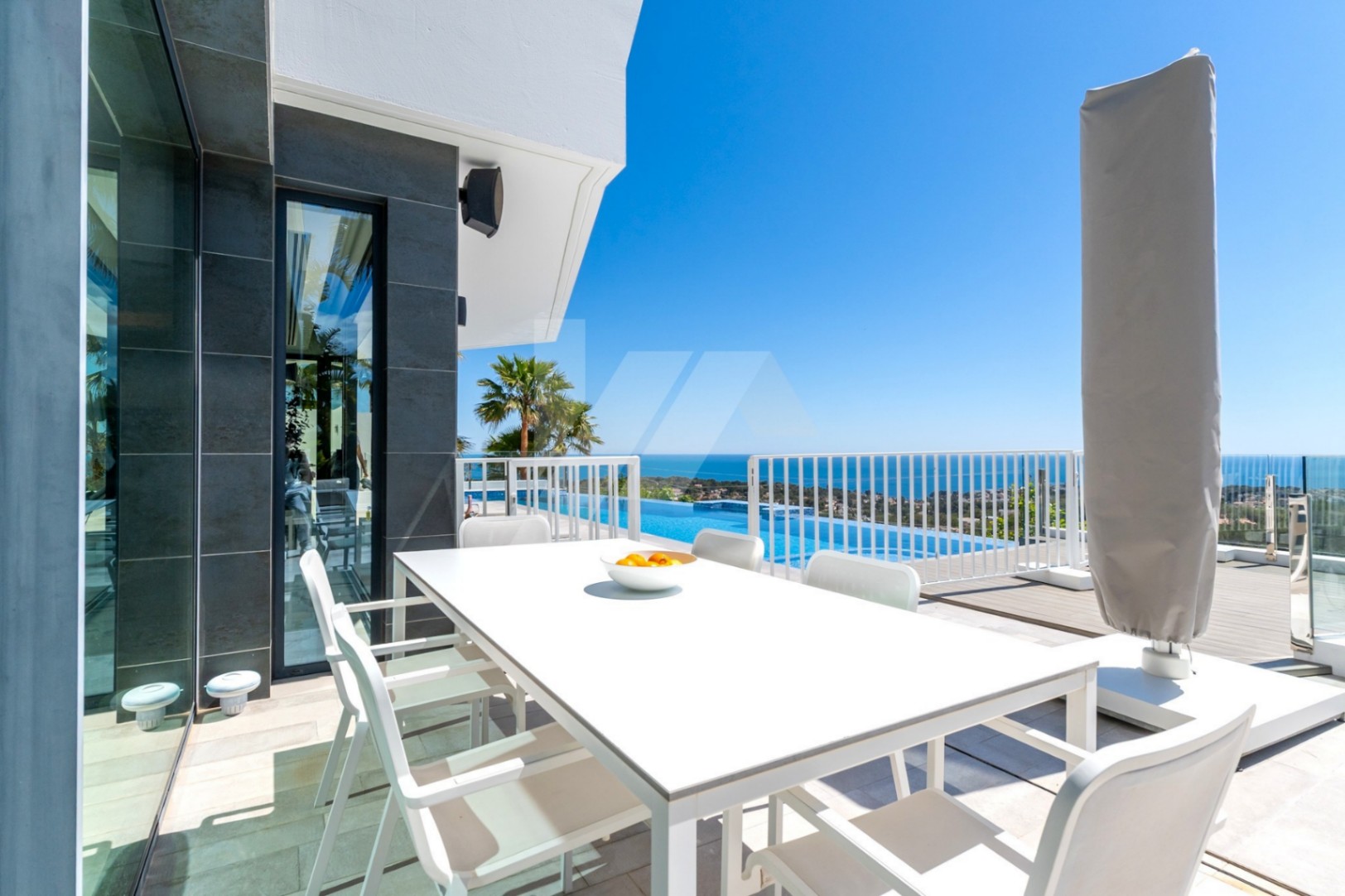 Villa de Lujo con vistas panorámicas al mar en venta en Benissa , Costa Blanca.