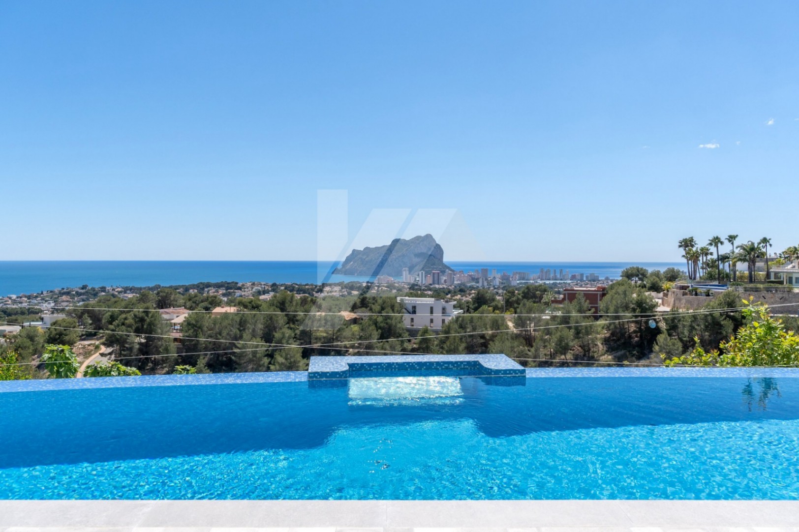 Villa de Lujo con vistas panorámicas al mar en venta en Benissa , Costa Blanca.