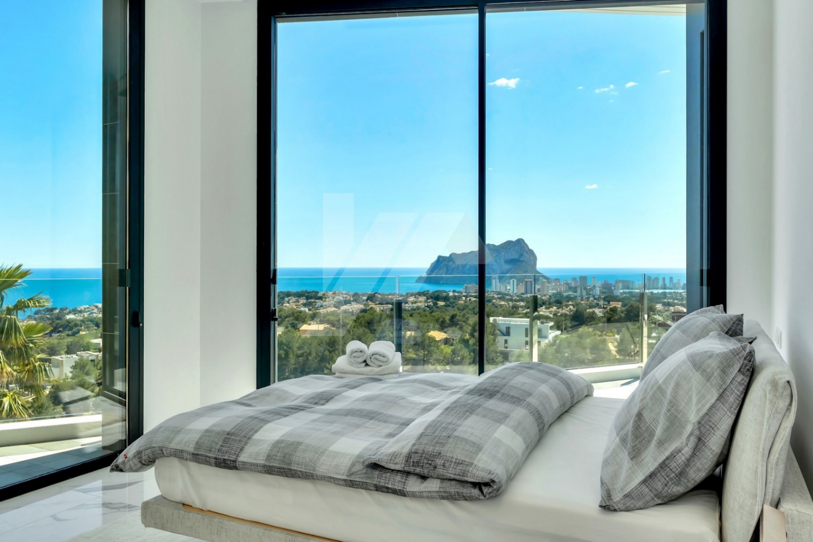 Villa de Lujo con vistas panorámicas al mar en venta en Benissa , Costa Blanca.