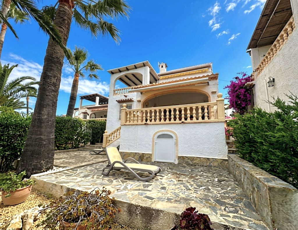Bungalow en venta en Moraira, Costa Blanca.