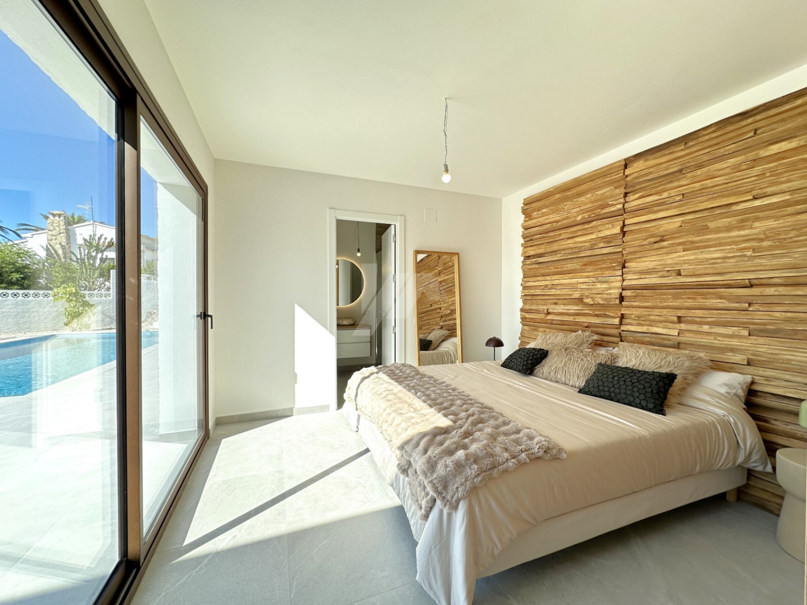 Villa de Lujo en venta en Moraira, Costa Blanca.