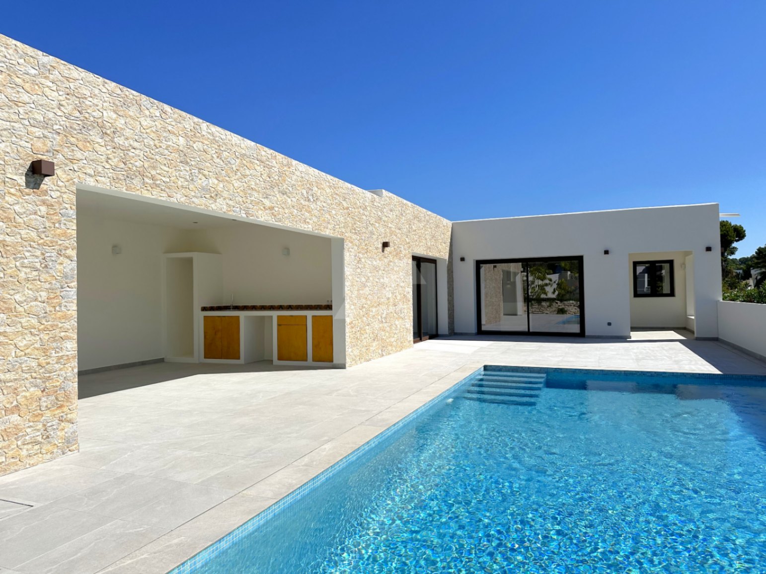 Villa de Lujo en venta en Moraira, Costa Blanca.