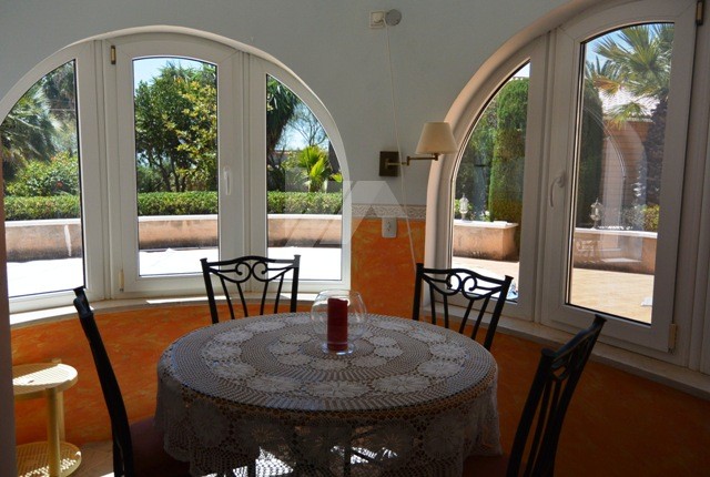 Villa para inversión en venta en Calpe, Costa Blanca.