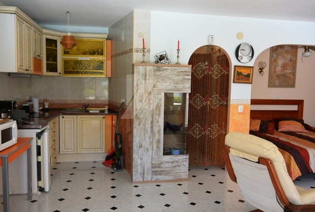 Villa para inversión en venta en Calpe, Costa Blanca.