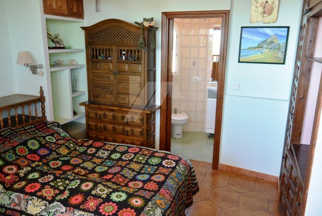 Villa para inversión en venta en Calpe, Costa Blanca.