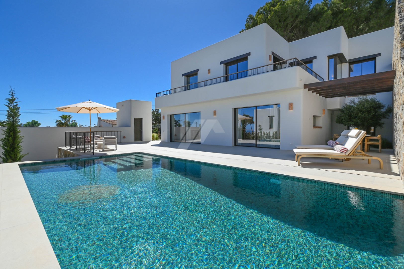 Villa de Lujo con vista al Mar en venta en Moraira, Costa Blanca.