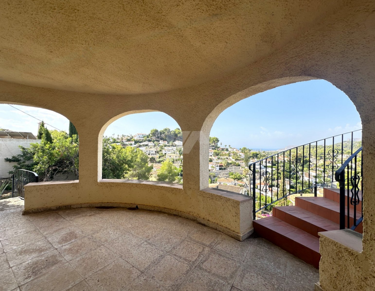 Villa con vistas al mar en venta en Benissa Costa, Costa Blanca.