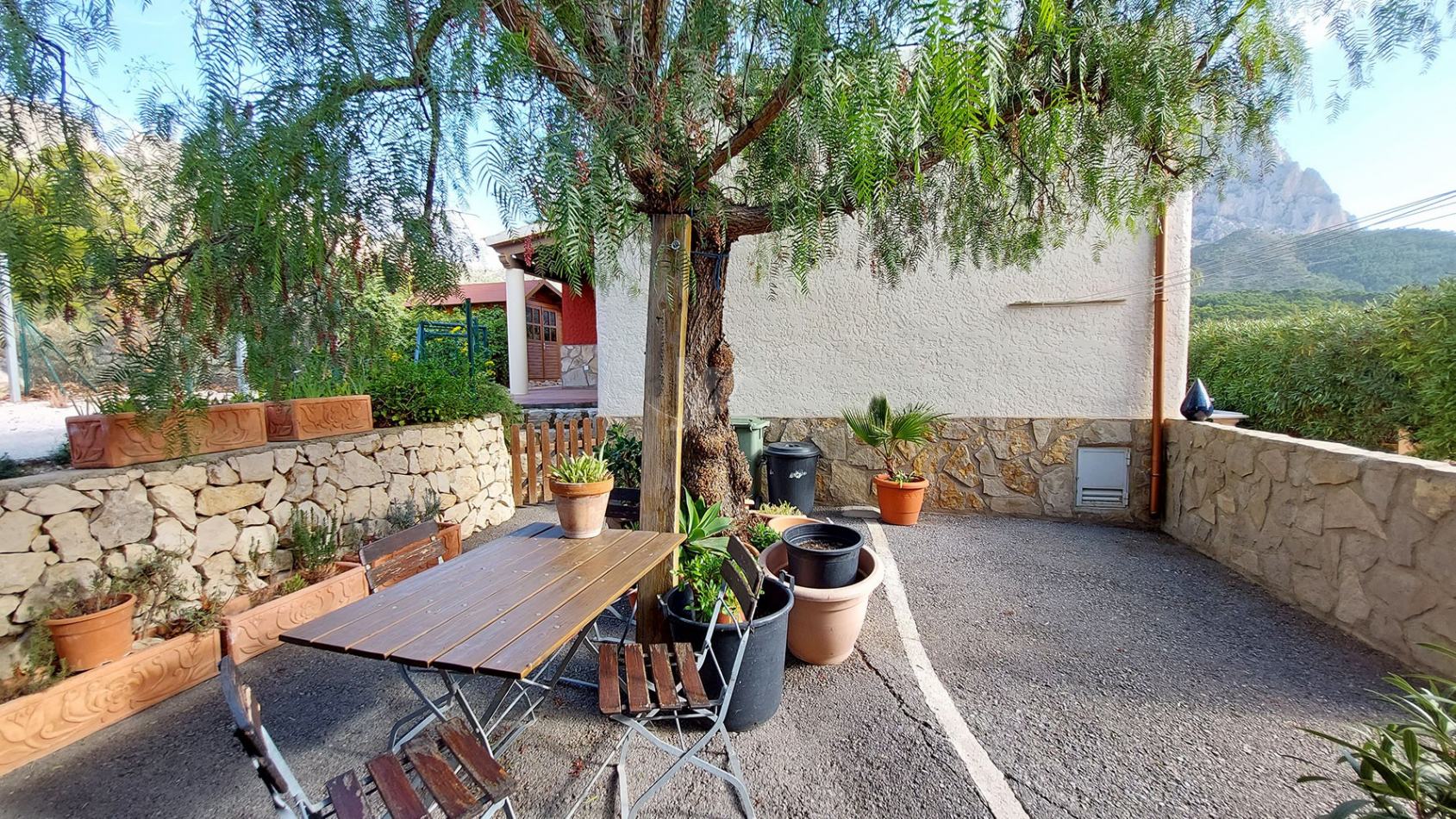 Finca rustica en venta con vistas al mar y montaña en Finestrat, Costa Blanca