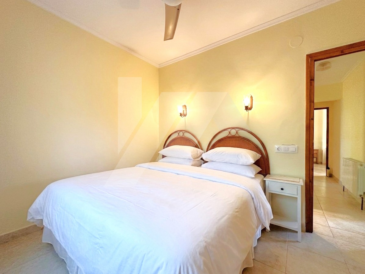 Villa en venta en Benissa Costa, Costa Blanca.
