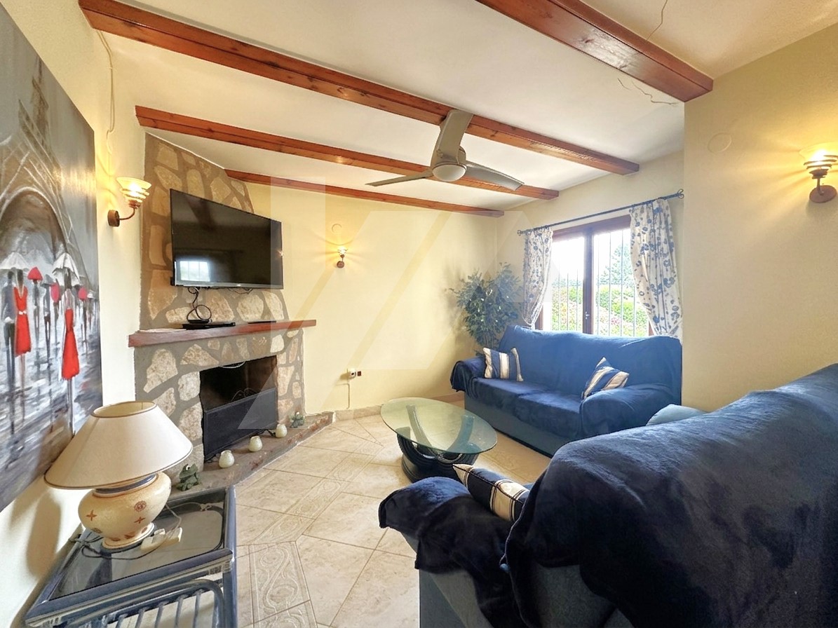 Villa en venta en Benissa Costa, Costa Blanca.