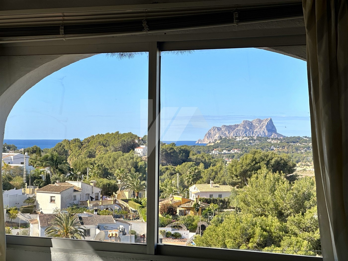 Villa en venta con vistas al mar en Moraira, costa blanca.
