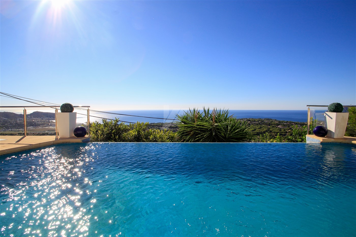 Sea view villa for sale in Moraira, Costa Blanca.